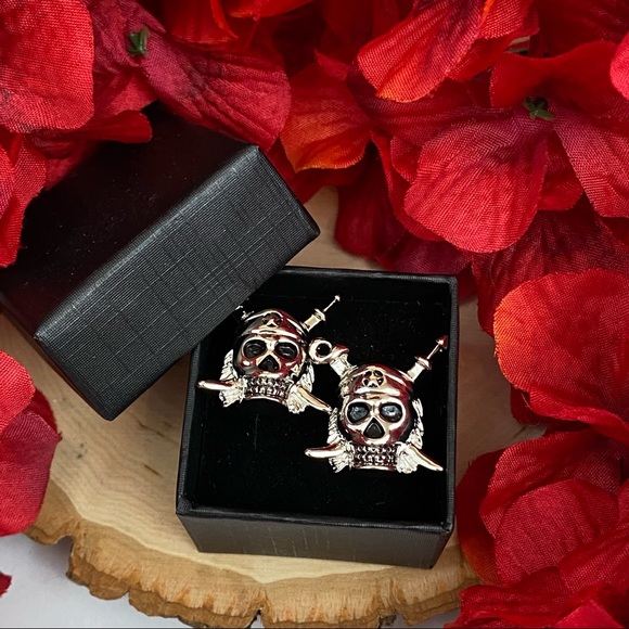 Silver Pirate Skull Cufflinks with Swords - Picture 12 of 16